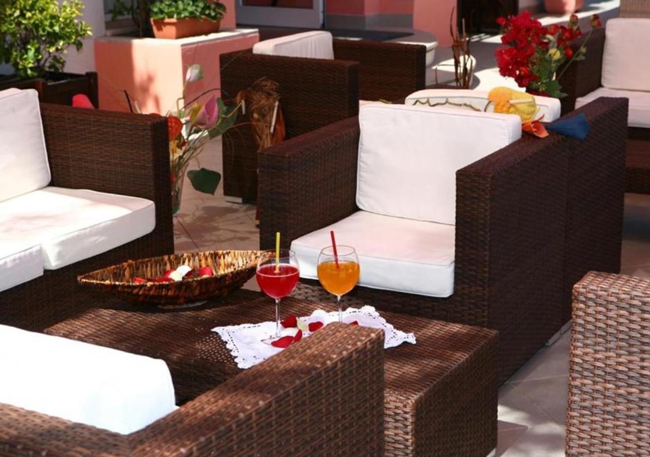 Miramare Inn Hotel Marotta Exterior foto